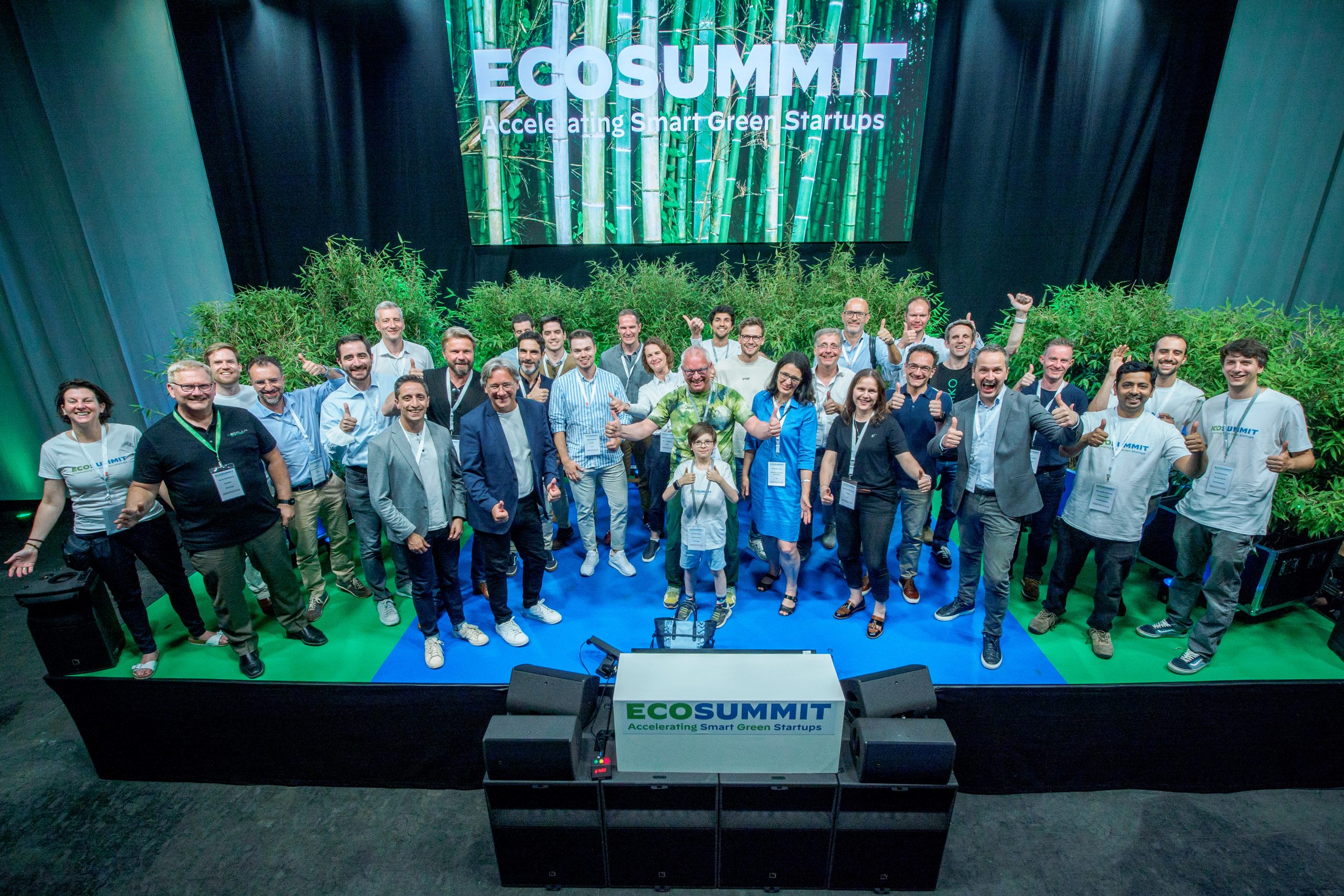 Eco22 Berlin Group Photo On Stage